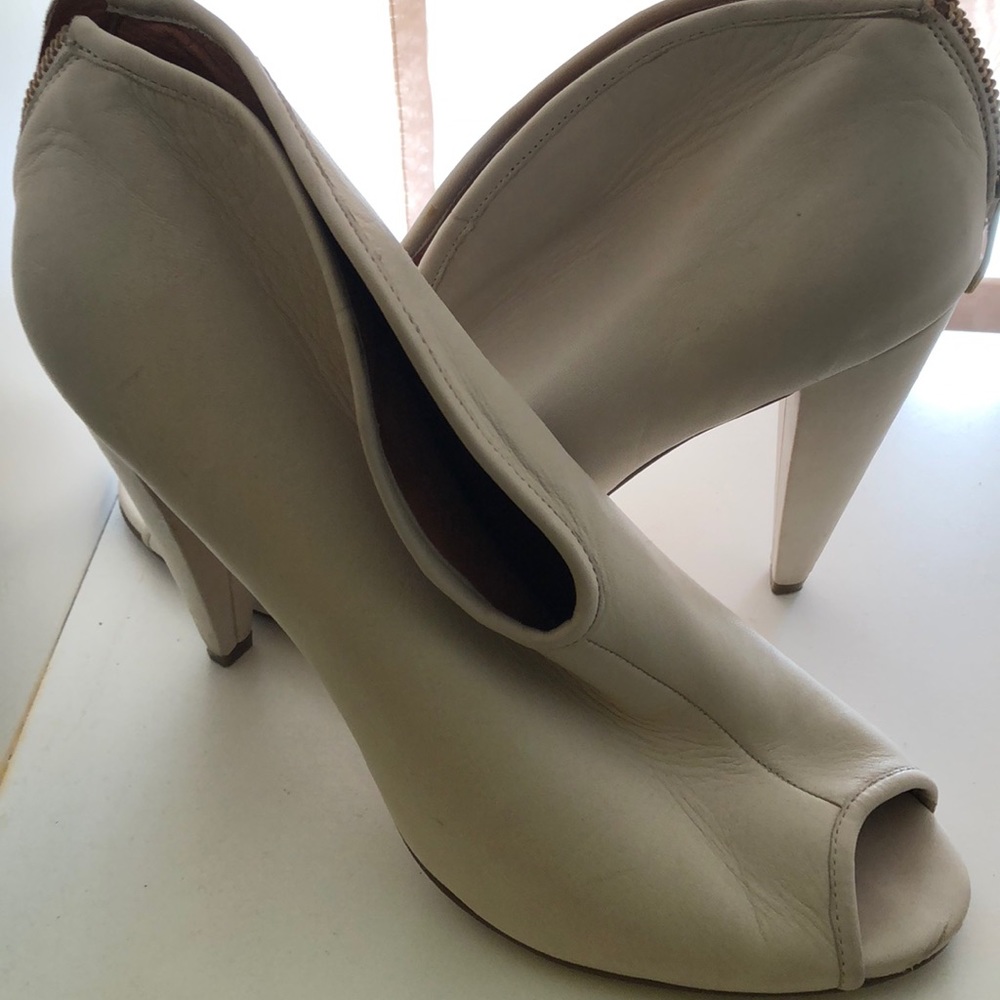 Baby Soft Vince Camuto Booties